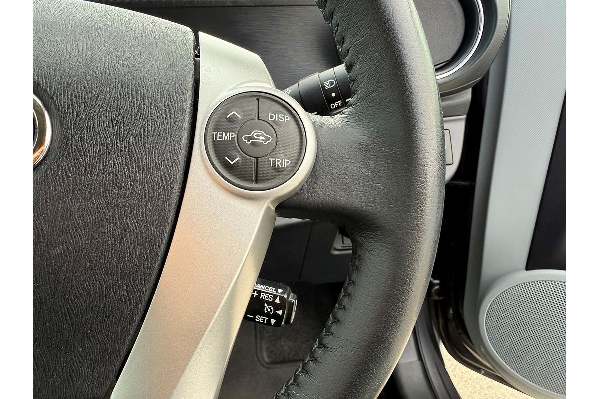 2012 Toyota Prius C i-Tech NHP10R