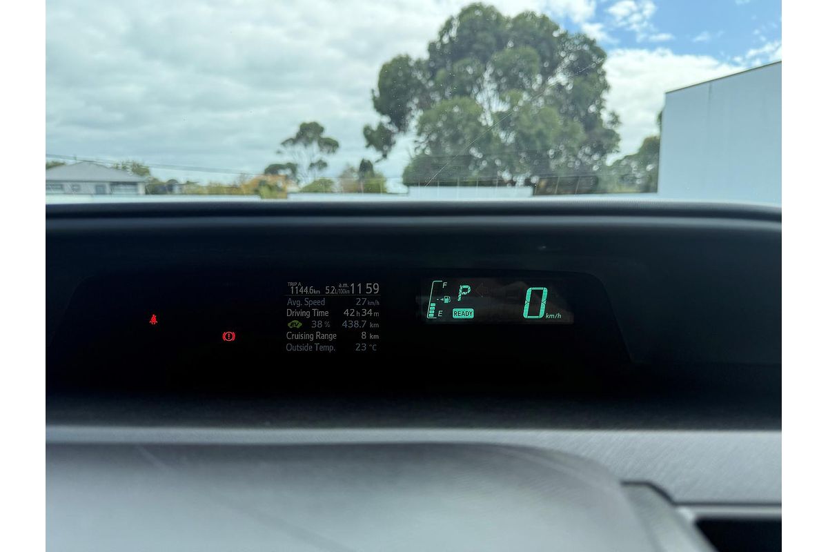 2012 Toyota Prius C i-Tech NHP10R