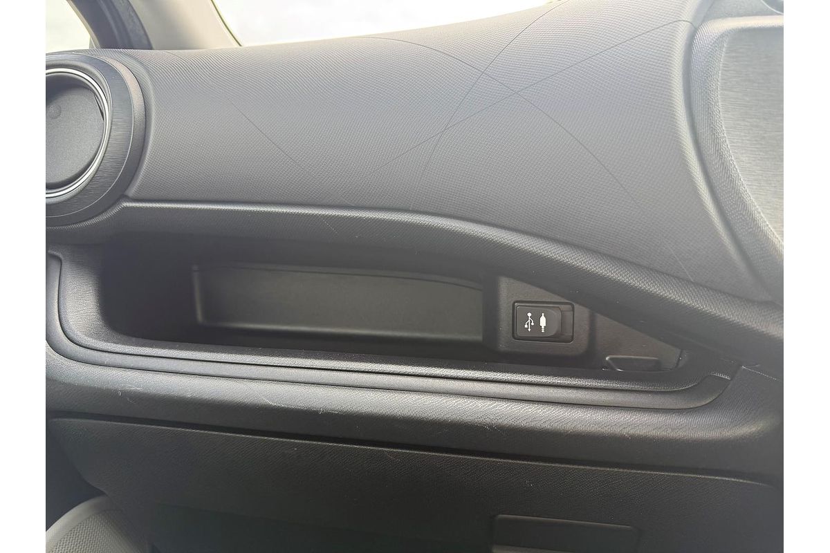 2012 Toyota Prius C i-Tech NHP10R