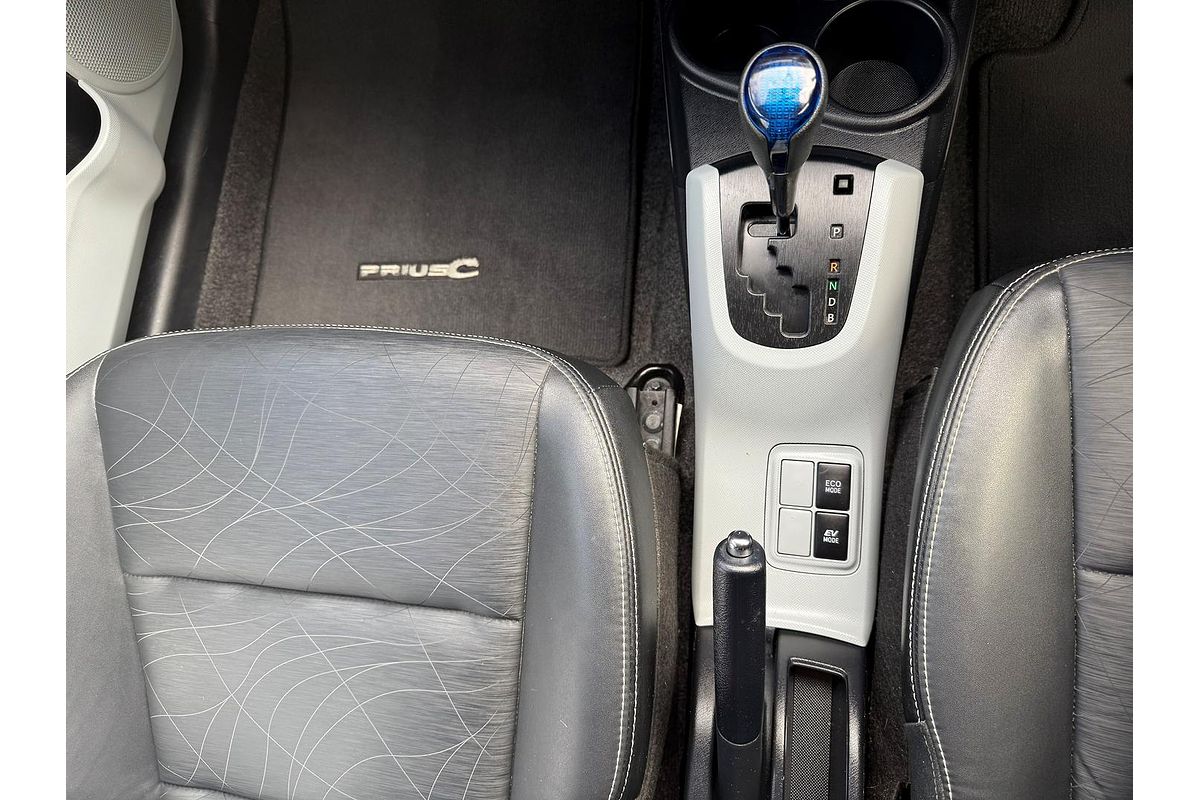 2012 Toyota Prius C i-Tech NHP10R
