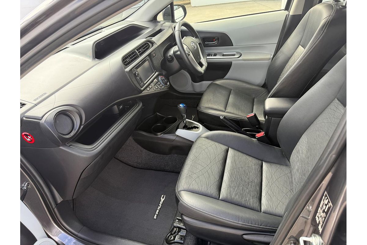 2012 Toyota Prius C i-Tech NHP10R