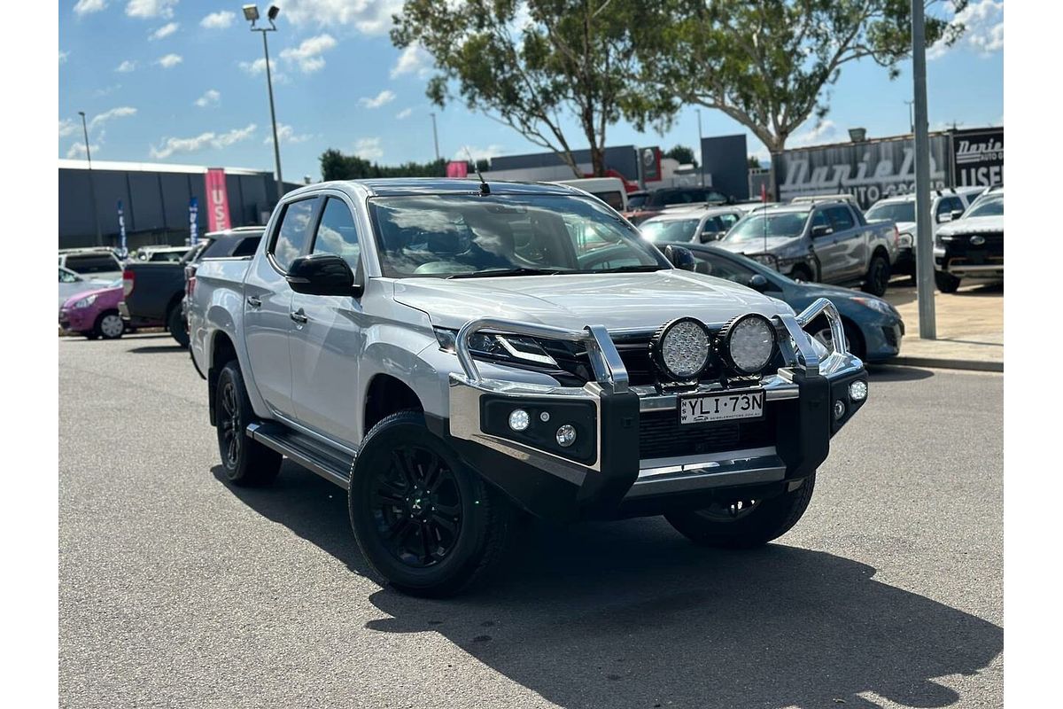 2023 Mitsubishi Triton GSR MR 4X4