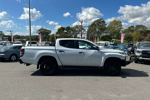 2023 Mitsubishi Triton GSR MR 4X4