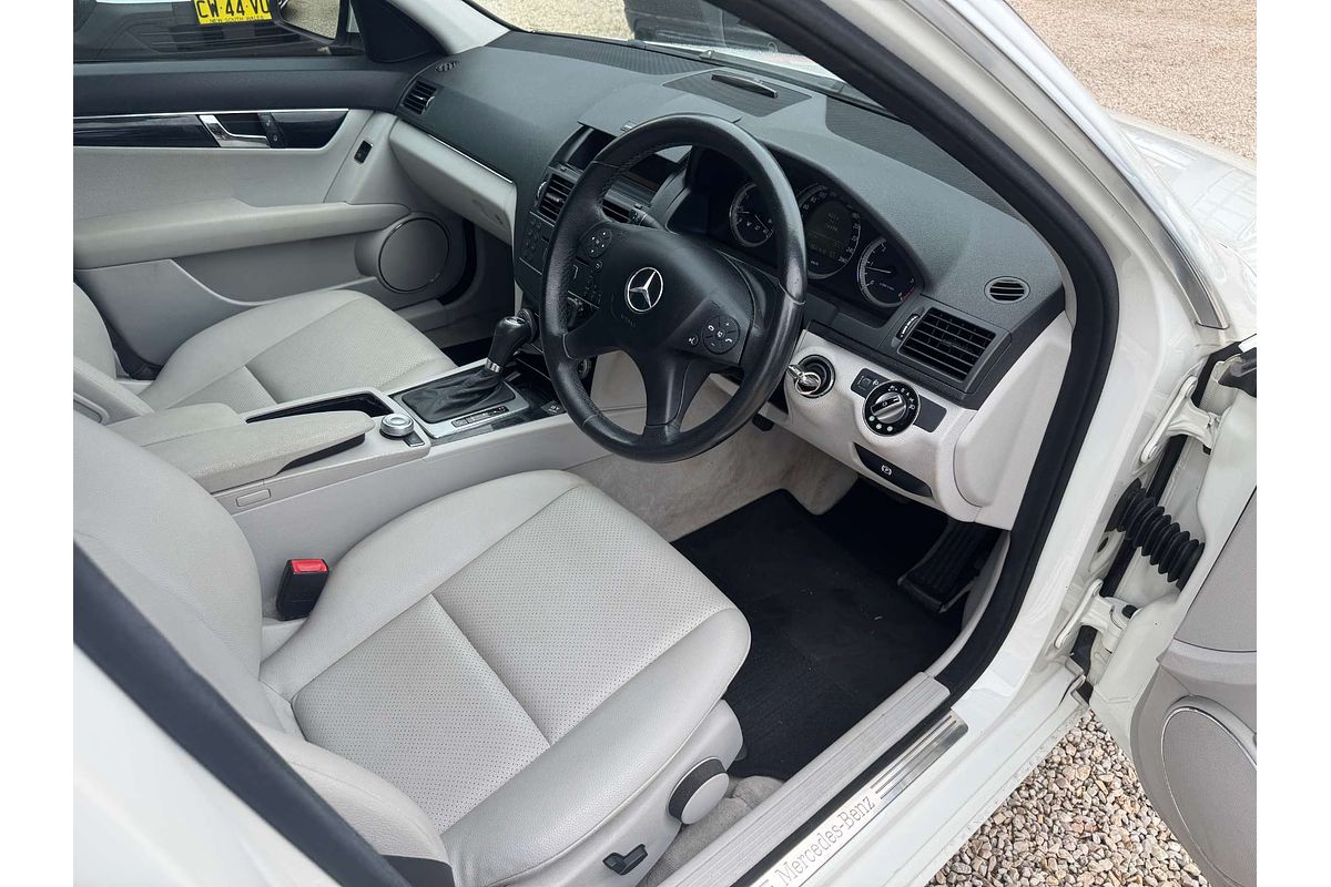 2008 Mercedes-Benz C-Class C220 CDI Elegance W204