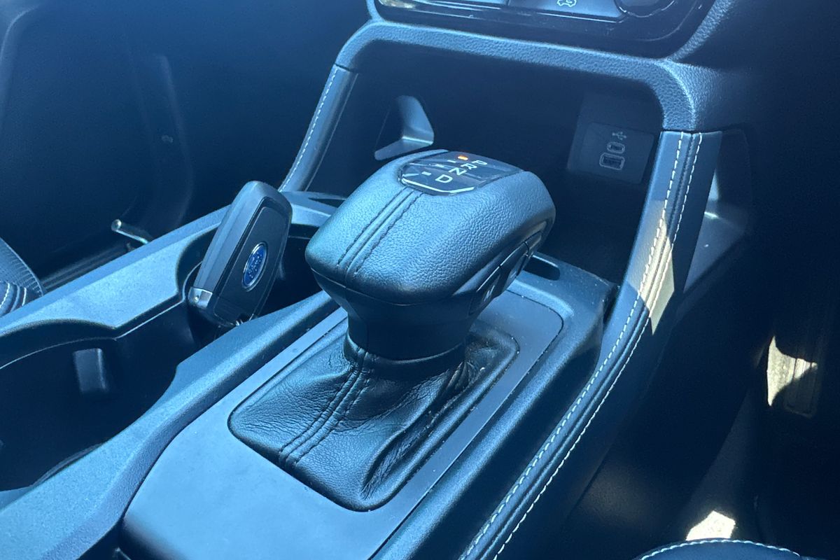 2023 Ford Everest Platinum