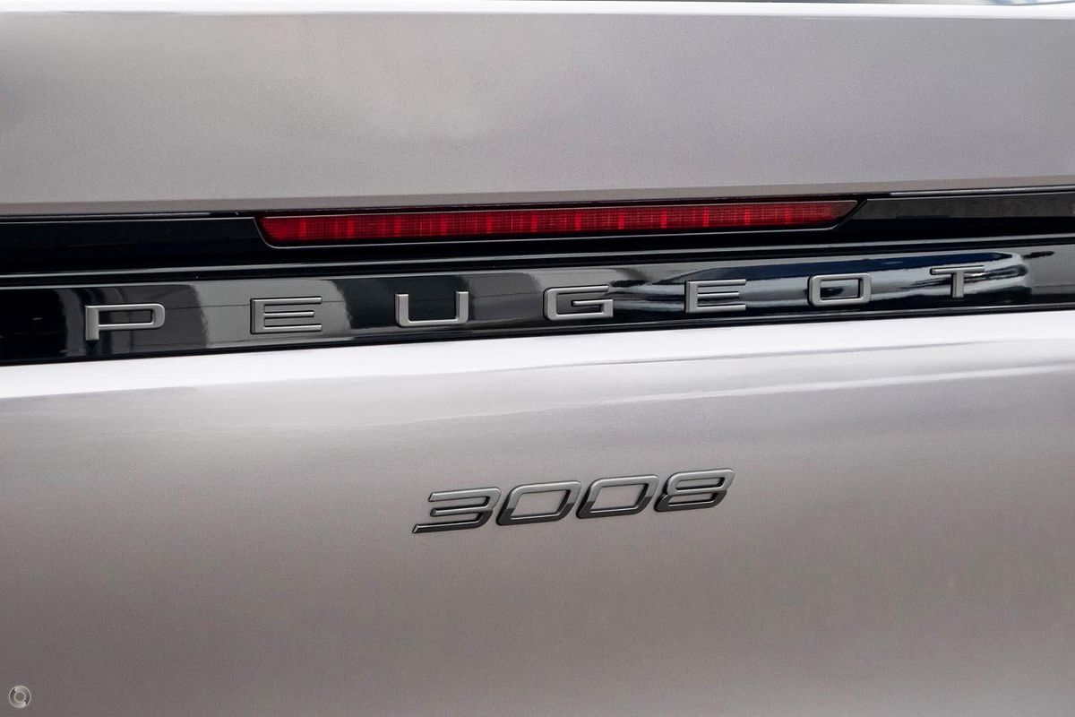 2024 Peugeot 3008 GT Premium Hybrid P64