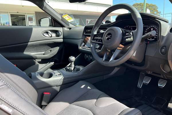 2024 Nissan Z Z34