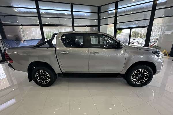 2023 Toyota Hilux SR5 GUN126R 4X4