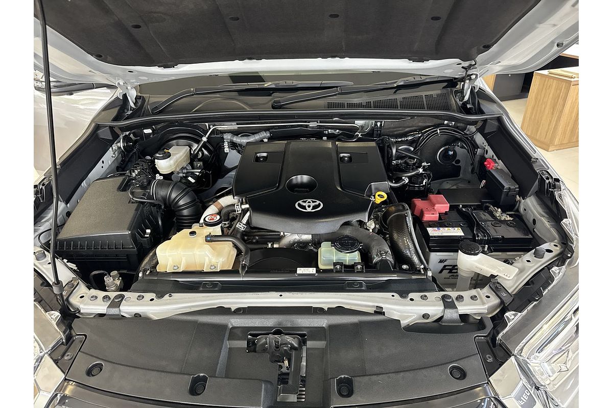2023 Toyota Hilux SR5 GUN126R 4X4