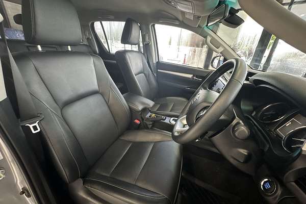 2023 Toyota Hilux SR5 GUN126R 4X4