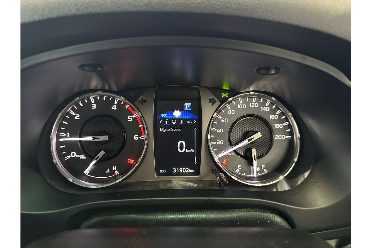 2023 Toyota Hilux SR5 GUN126R 4X4