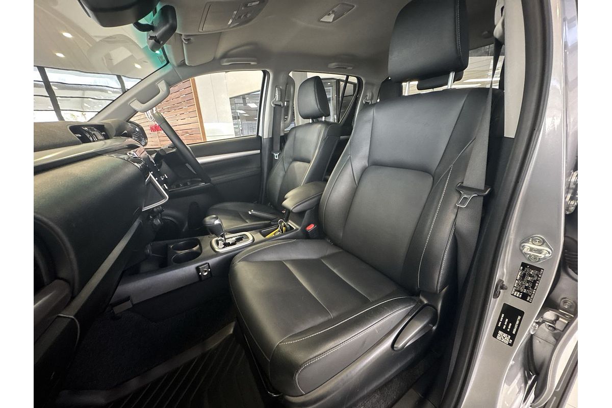 2023 Toyota Hilux SR5 GUN126R 4X4