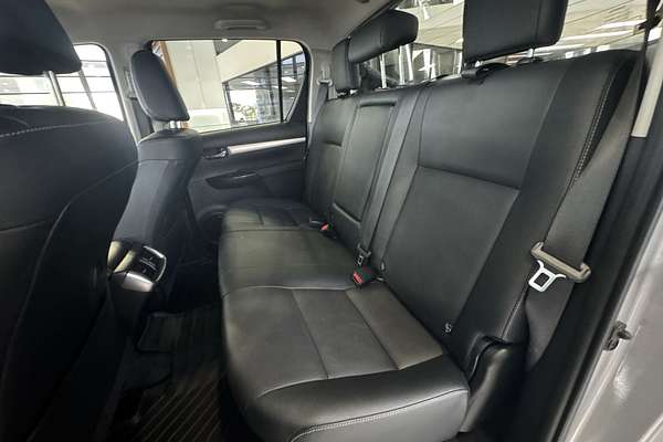 2023 Toyota Hilux SR5 GUN126R 4X4