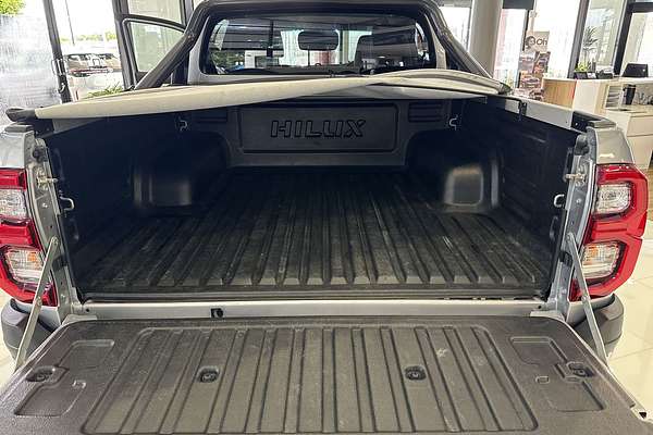 2023 Toyota Hilux SR5 GUN126R 4X4