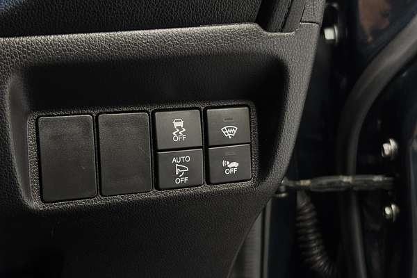 2016 Honda Shuttle Hybrid Z style Edition