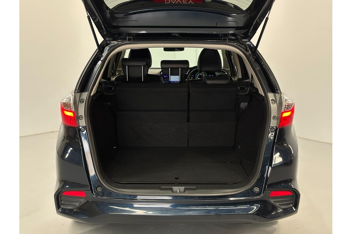 2016 Honda Shuttle Hybrid Z style Edition