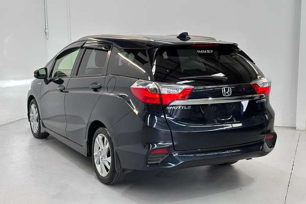 2016 Honda Shuttle Hybrid Z style Edition