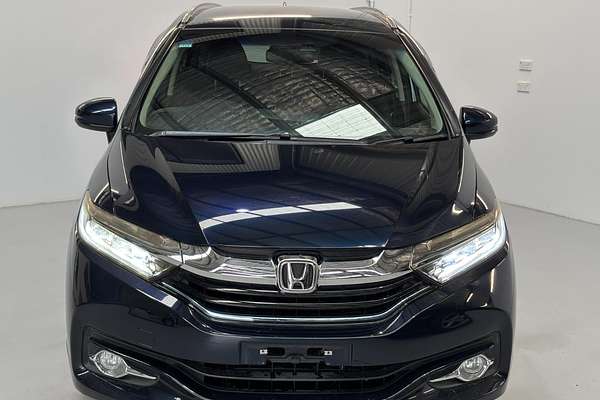2016 Honda Shuttle Hybrid Z style Edition
