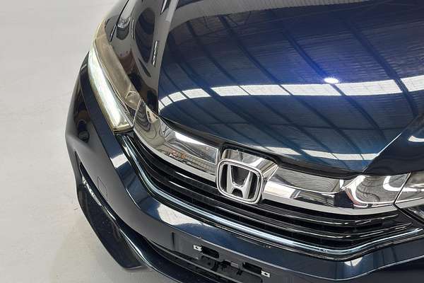 2016 Honda Shuttle Hybrid Z style Edition
