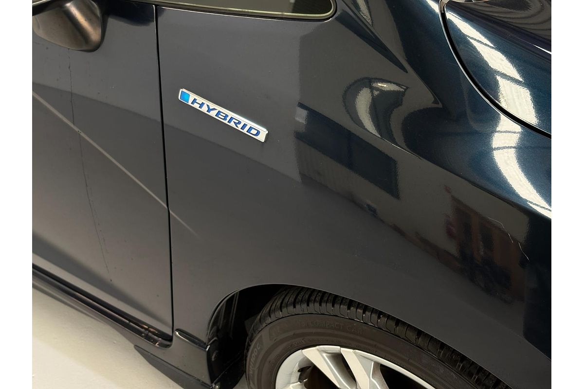 2016 Honda Shuttle Hybrid Z style Edition