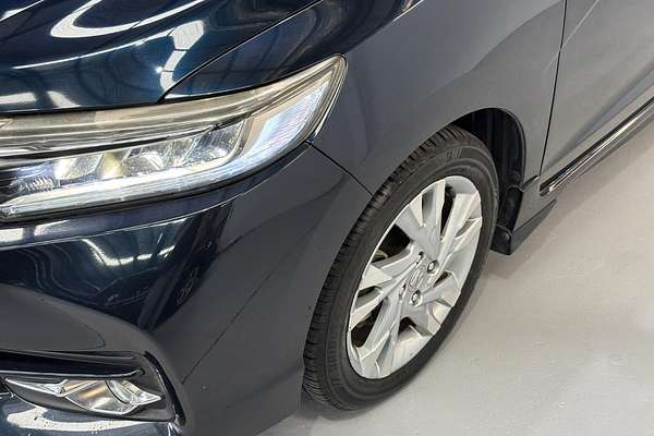 2016 Honda Shuttle Hybrid Z style Edition