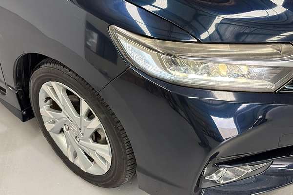 2016 Honda Shuttle Hybrid Z style Edition