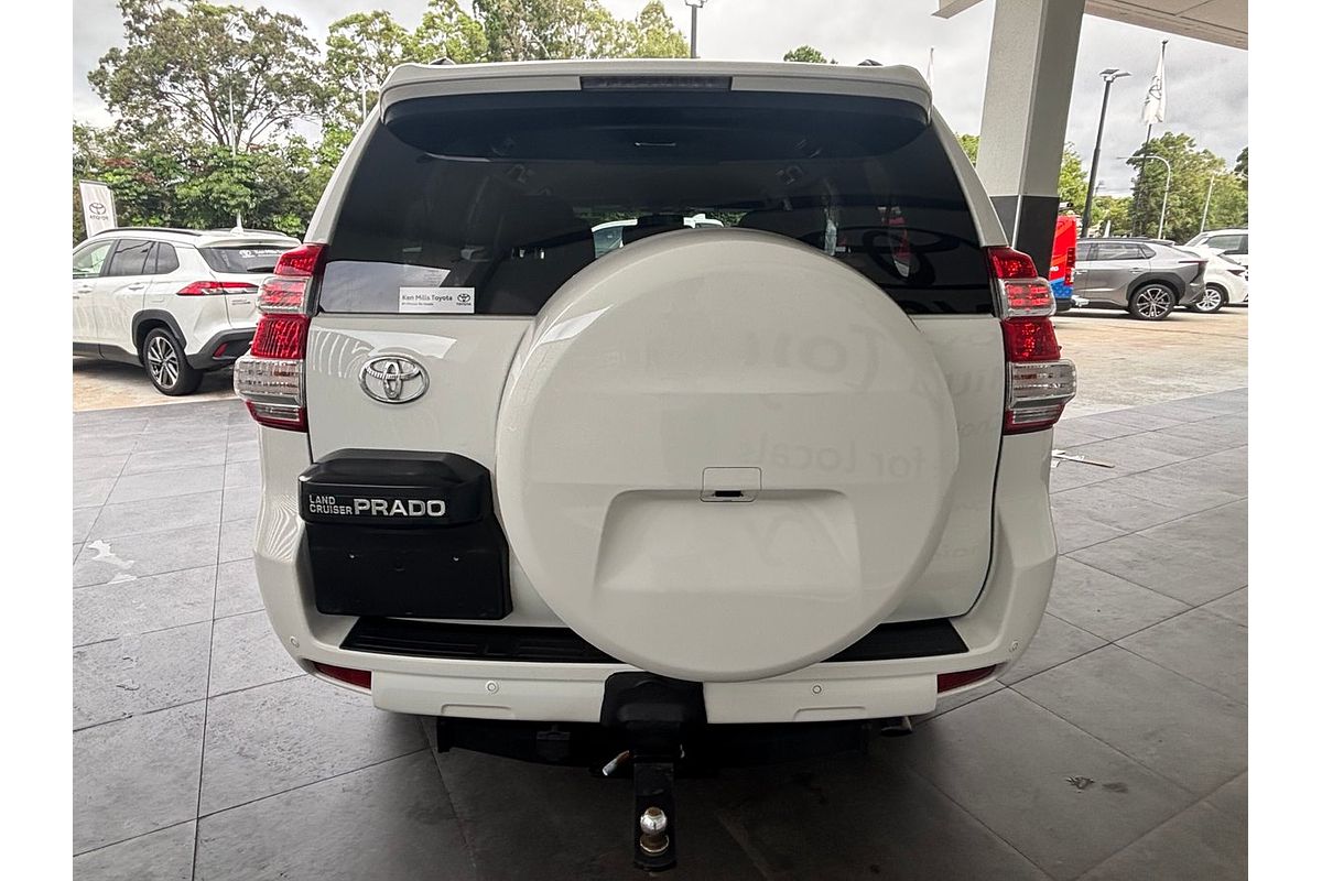 2014 Toyota Landcruiser KDJ150R MY14