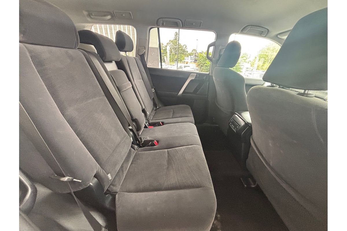 2014 Toyota Landcruiser KDJ150R MY14