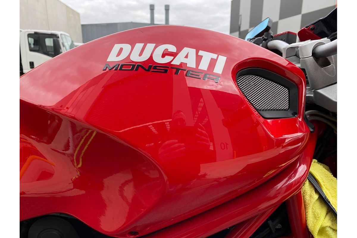 2013 Ducati Monster 696 ABS Monster