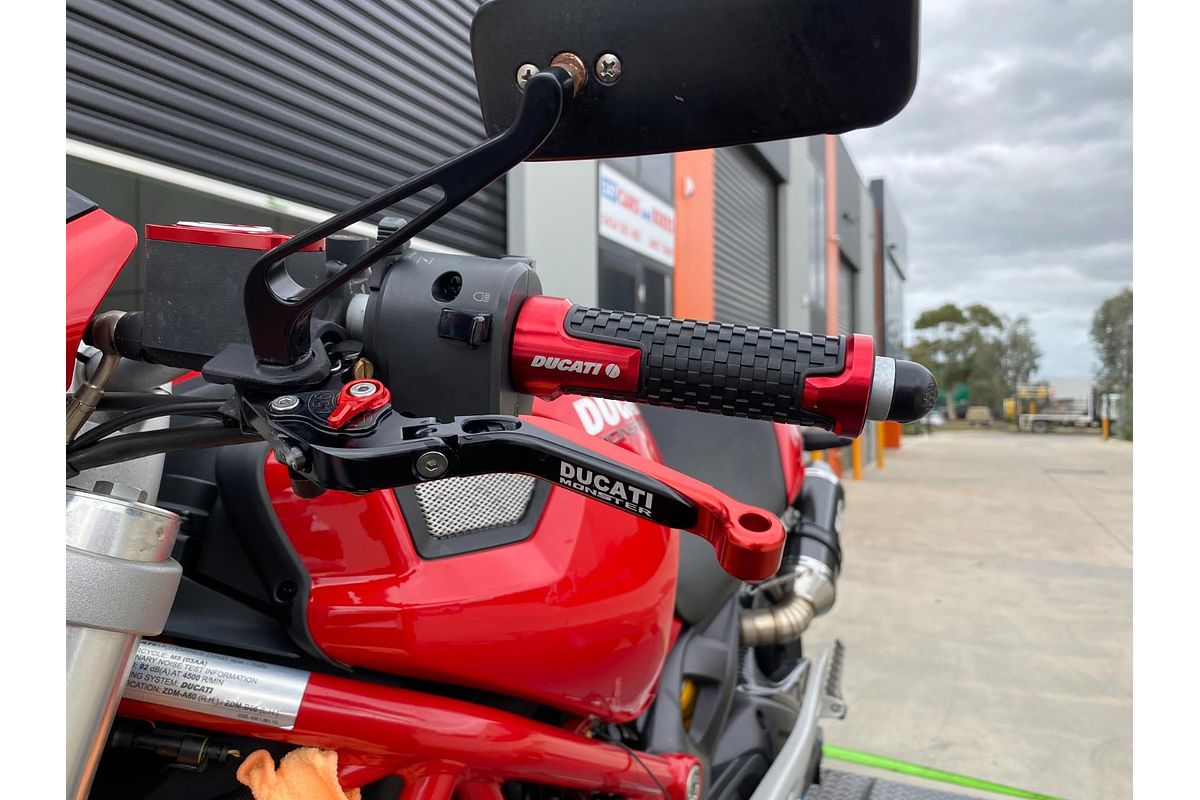 2013 Ducati Monster 696 ABS Monster