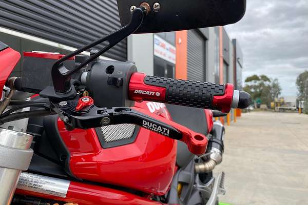 2013 Ducati Monster 696 ABS Monster
