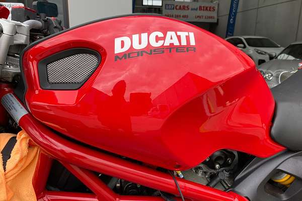 2013 Ducati Monster 696 ABS Monster