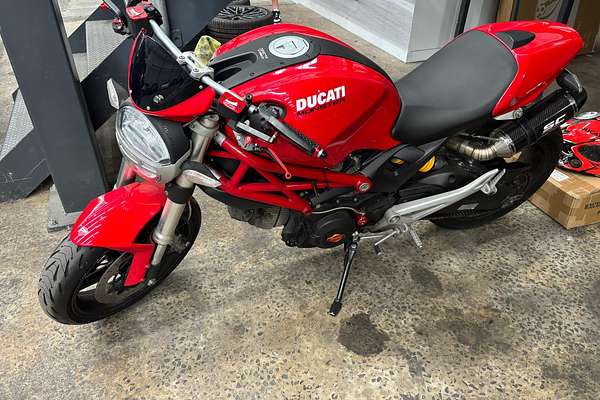 2013 Ducati Monster 696 ABS Monster