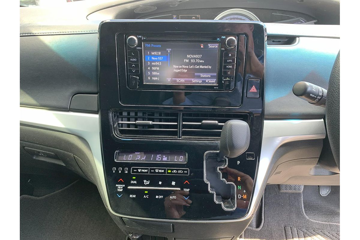 2019 Toyota Tarago GLi ACR50R