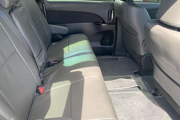 2019 Toyota Tarago GLi ACR50R