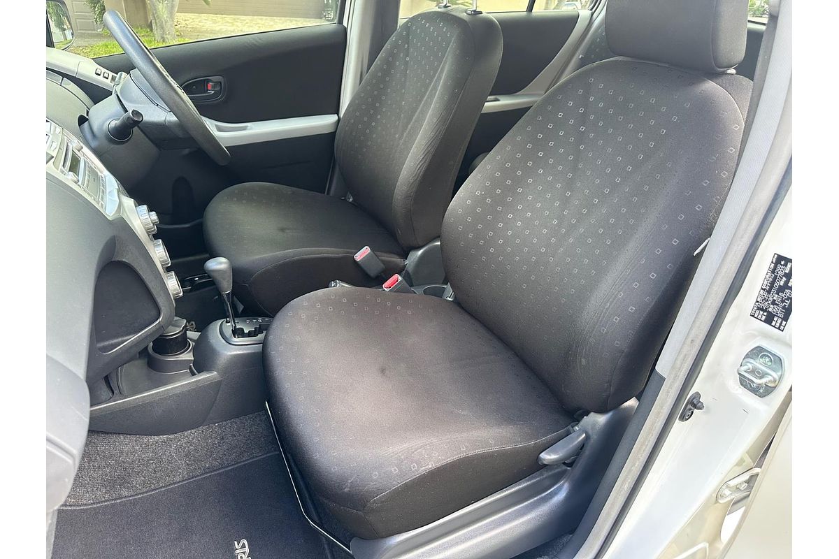 2007 Toyota YARIS YR NCP90R