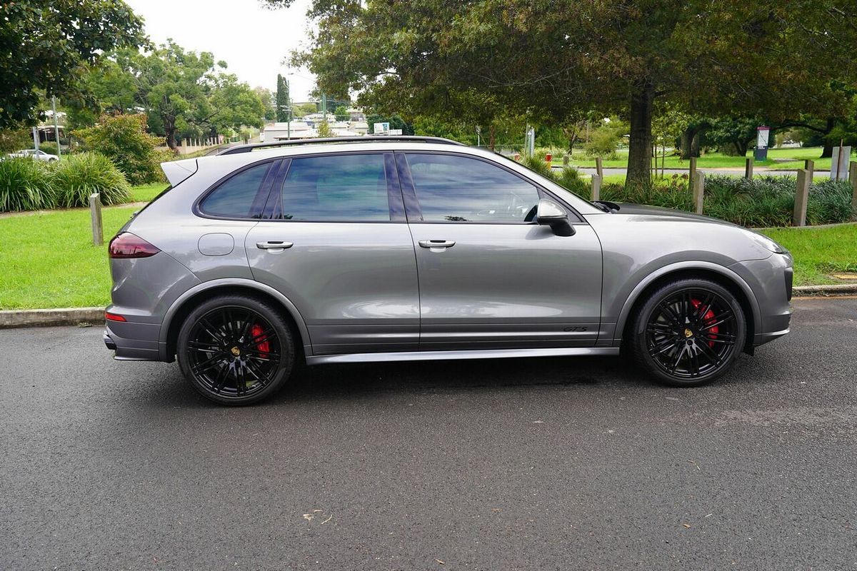 2014 Porsche Cayenne S Series 2 MY15