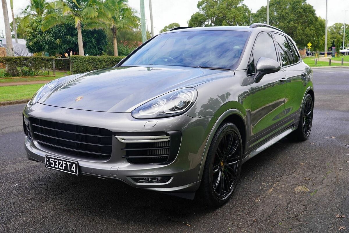 2014 Porsche Cayenne S Series 2 MY15