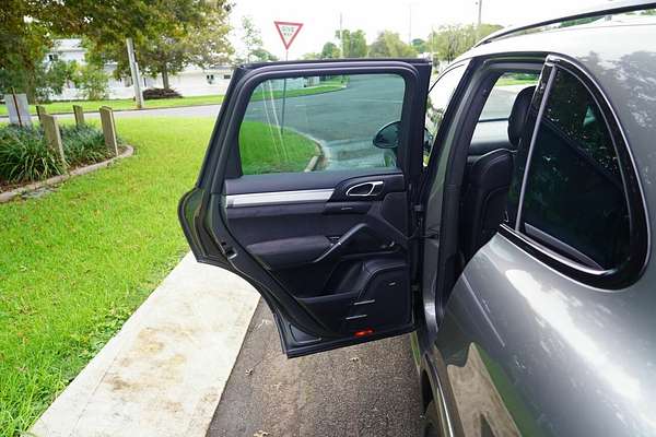 2014 Porsche Cayenne S Series 2 MY15