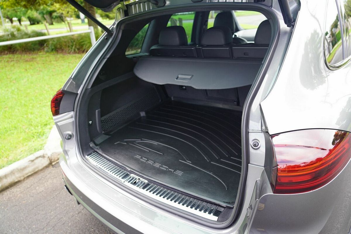 2014 Porsche Cayenne S Series 2 MY15
