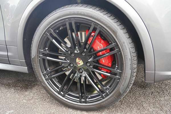 2014 Porsche Cayenne S Series 2 MY15