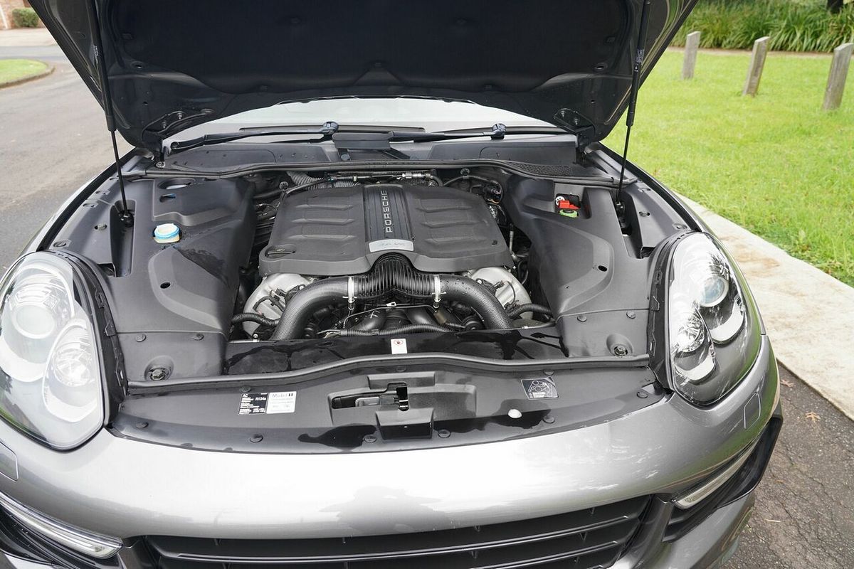 2014 Porsche Cayenne S Series 2 MY15