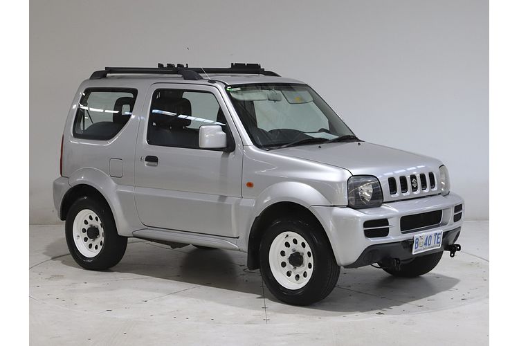 2010 Suzuki Jimny Sierra SN413 T6