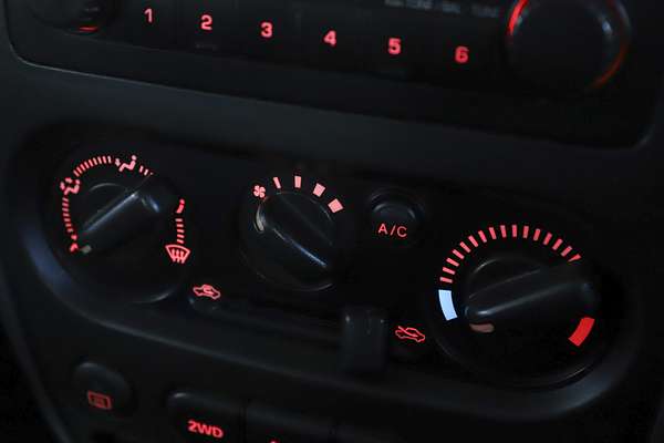 2010 Suzuki Jimny Sierra SN413 T6
