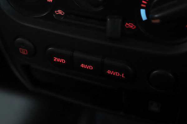 2010 Suzuki Jimny Sierra SN413 T6
