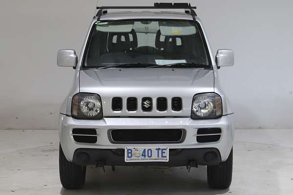 2010 Suzuki Jimny Sierra SN413 T6