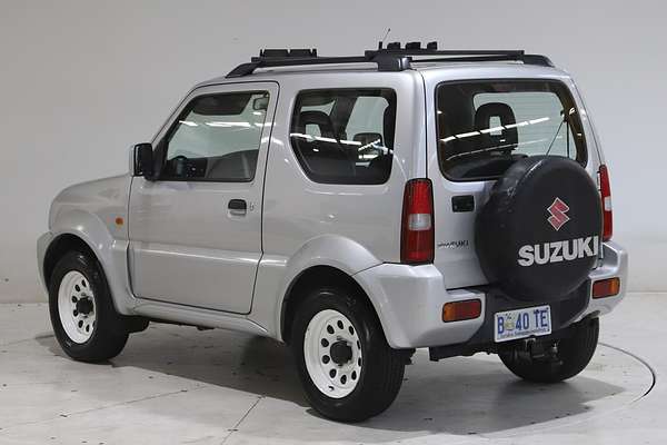 2010 Suzuki Jimny Sierra SN413 T6