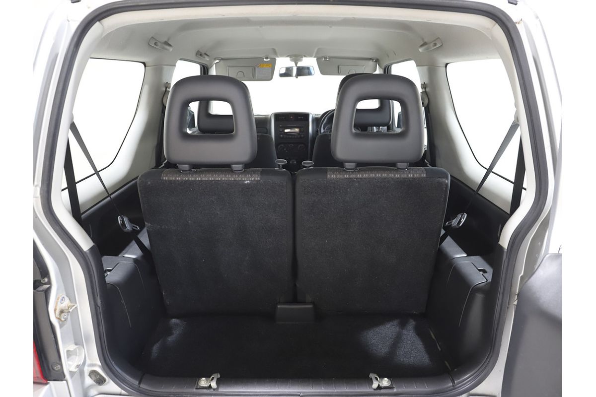 2010 SUZUKI JIMNY SIERRA (4x4) 5 SP MANUAL 4x4 2D WAGON 4CYL 