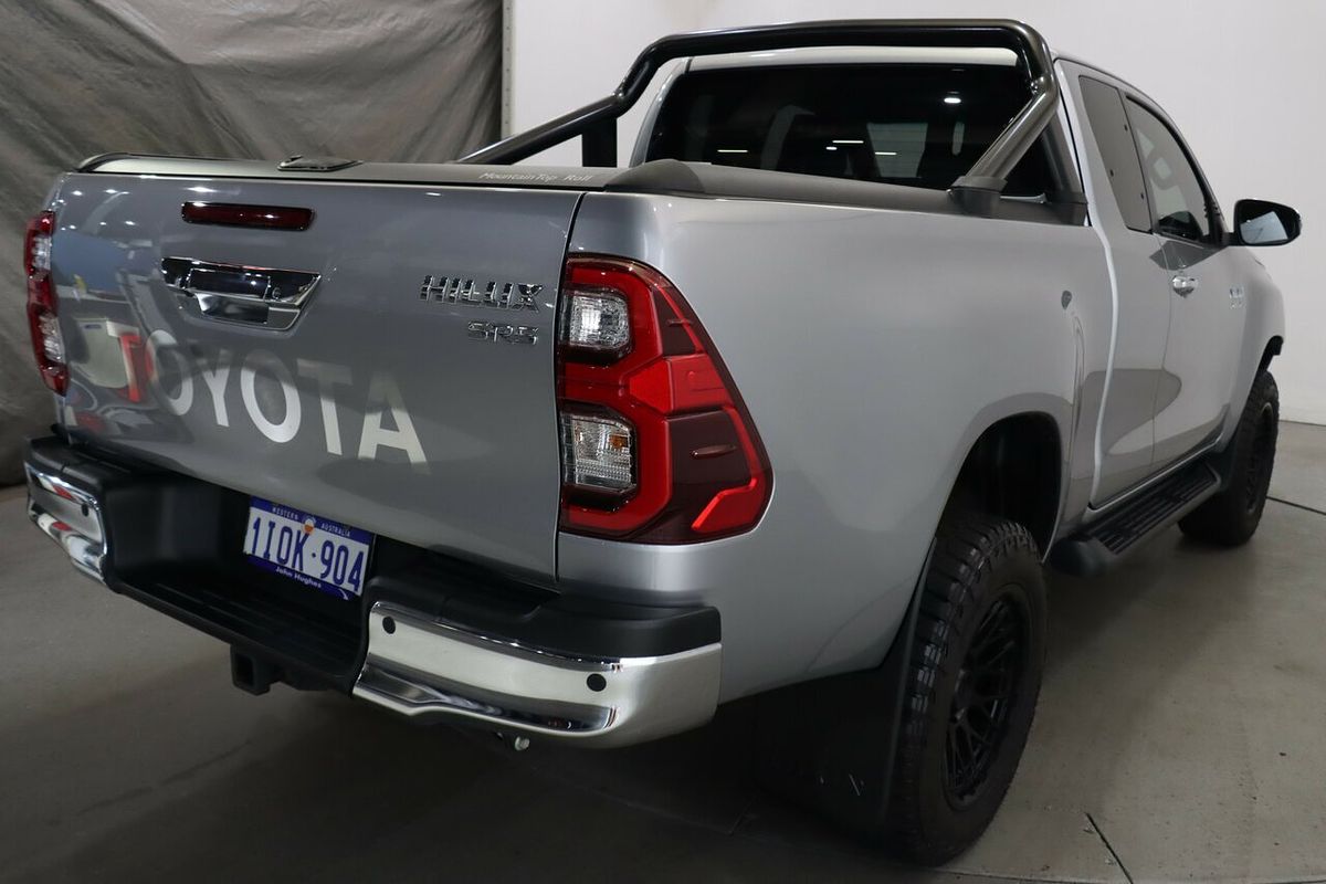 2021 Toyota Hilux SR5 GUN126R 4X4