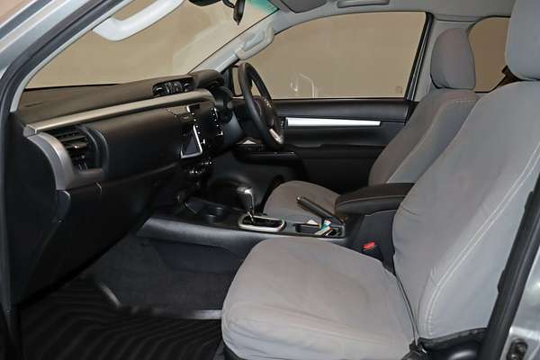 2021 Toyota Hilux SR5 GUN126R 4X4
